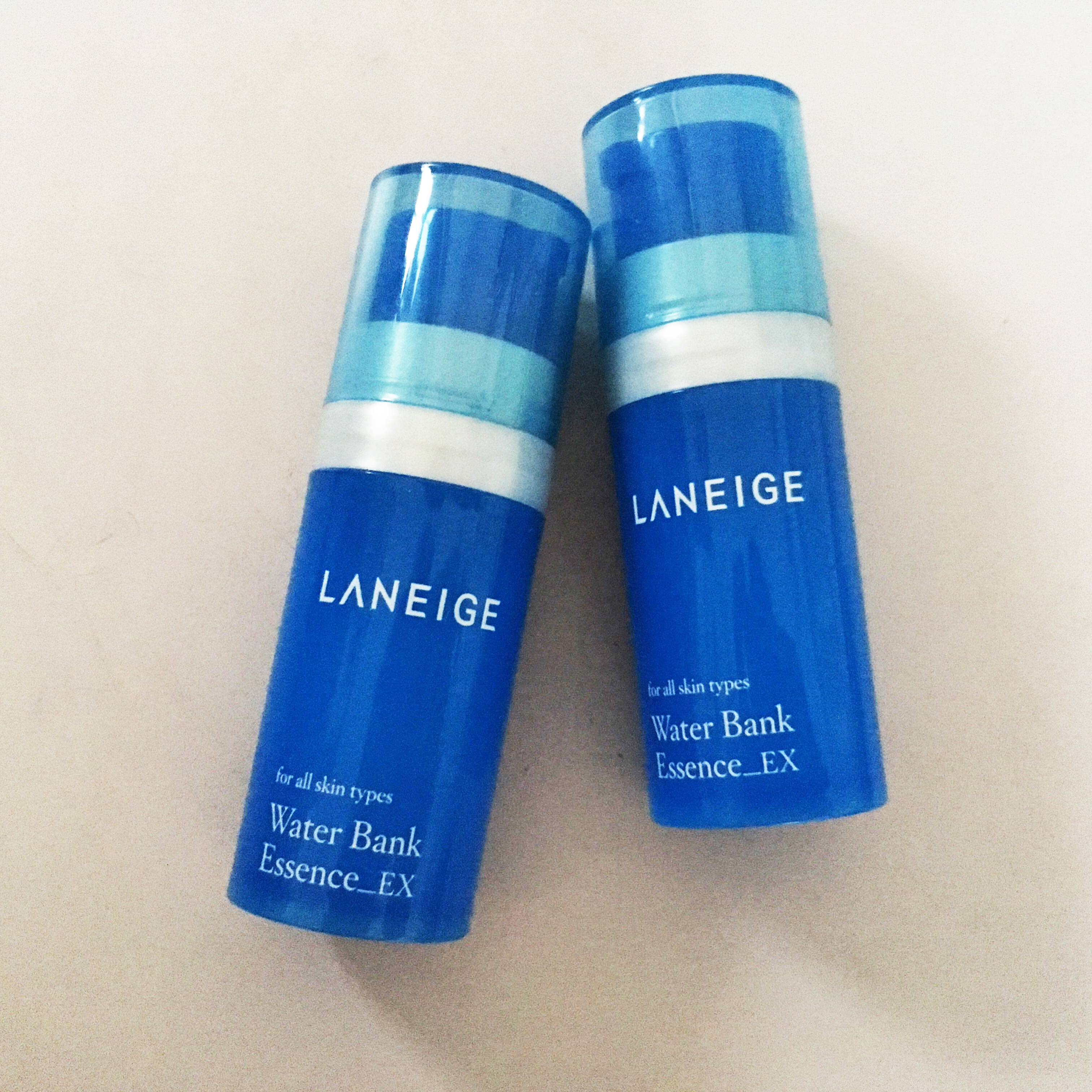 Laneige, Laneige Water Bank Essence EX, Laneige Water Bank Essence EX รีวิว, Laneige Water Bank Essence EX ราคา, Laneige Water Bank Essence EX 10 ml., Laneige ซื้อ 1 ชิ้น ฟรี 1 ชิ้น! Water Bank Essence EX 10 ml. x 2 เอสเซนส์เข้มข้นที่ช่วยเติมน้ำให้ผิว เพิ่มความชุ่มชื้น สุดฮิตของสาวเอเชีย