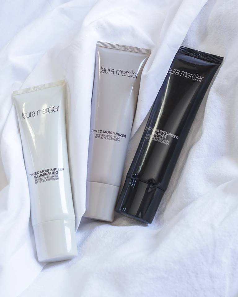 Laura Mercier, Laura Mercier Tinted Moisturizer Oil Free SPF 20, Laura Mercier Tinted Moisturizer Oil Free SPF 20 UVB/UVA 50 ml., Laura Mercier Tinted Moisturizer Oil Free SPF 20 UVB/UVA 50 ml. รีวิว, Laura Mercier Tinted Moisturizer Oil Free SPF 20 UVB/UVA 50 ml. ราคา, Laura Mercier Tinted Moisturizer Oil Free SPF 20 UVB/UVA 50 ml. #1C1 Cameo รองพื้นเนื้อละเอียด บางเบา สูตร Oil Free ช่วยควบคุมความมัน เพื่อผิวสวยสดใสเปล่งประกายแลดูสุขภาพดี, Laura Mercier Tinted Moisturizer Oil Free SPF 20 UVB/UVA 50 ml. #1C1 Cameo