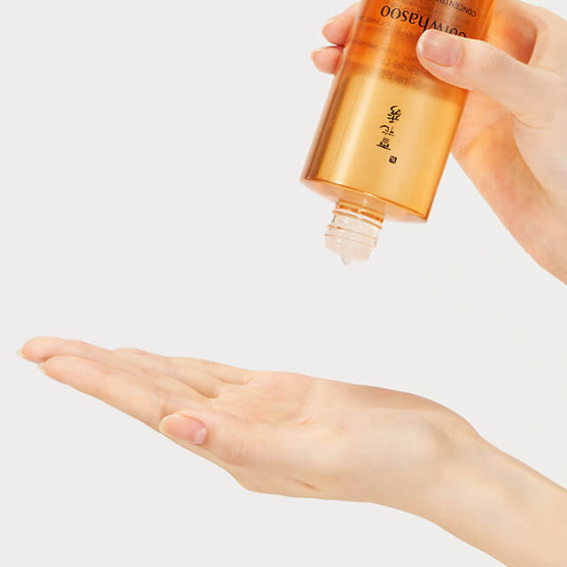 Sulwhasoo Concentrated Ginseng Renewing Water Ex โทนเนอร์ลดเลือนริ้วรอย มอบความชุ่มชื้นและยืดหยุ่น